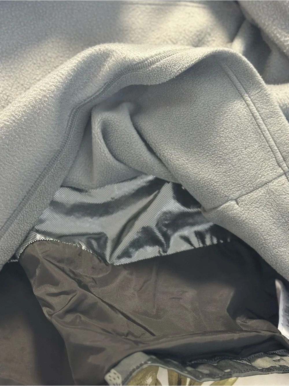 Columbia teens Grey & Black Camouflage Raincoat